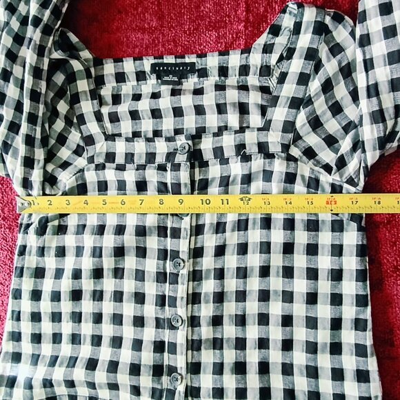 Beautiful and Stylish Sanctuary Top - Picture 10 of 15